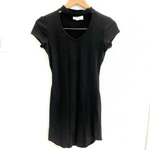 Fitted Short Small Black Dress